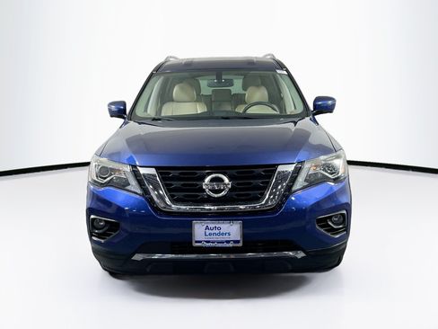 Used 2019 Nissan Pathfinder SL FWD image 2