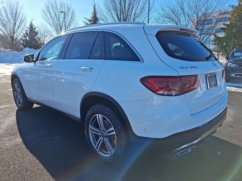 Certified 2022 Mercedes-Benz GLC 300 4MATIC image 4