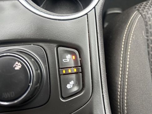 Certified 2023 GMC Terrain SLE w/ Driver Convenience Package image 25