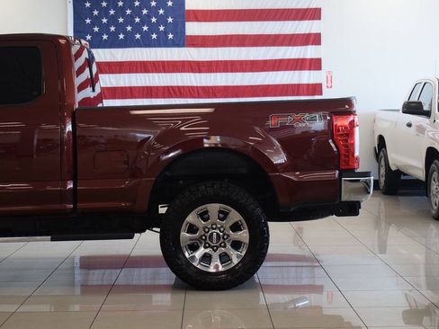 Used 2017 Ford F250 Lariat w/ Chrome Package AWD/4WD image 27