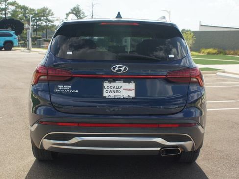 Used 2022 Hyundai Santa Fe SEL w/ Convenience + Premium Package FWD image 3