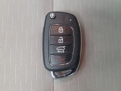 Used 2020 Hyundai Tucson SE AWD/4WD image 32