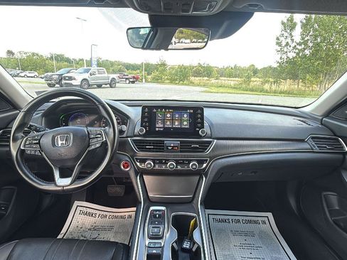 Used 2022 Honda Accord EX-L image 25
