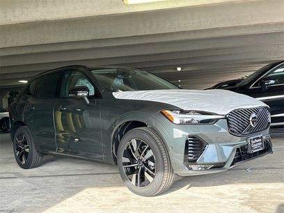 New 2026 Volvo XC60 B5 Plus w/ Protection Package Premier
