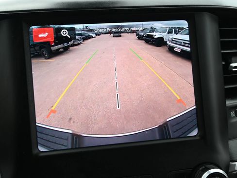 Used 2024 RAM 3500 Big Horn image 12