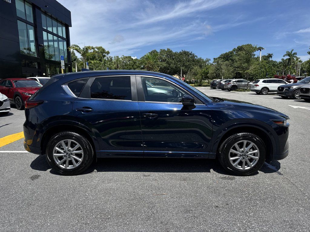 Certified 2025 MAZDA CX-5 AWD 2.5 S w/ Select Package image 5