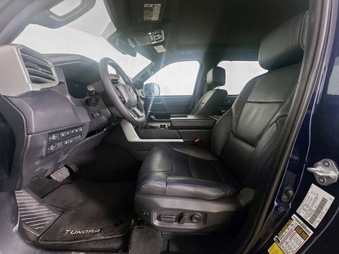 Used 2022 Toyota Tundra Platinum AWD/4WD image 13