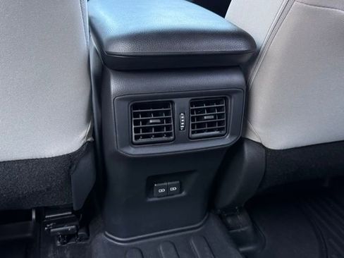 Used 2024 Toyota RAV4 XLE image 9