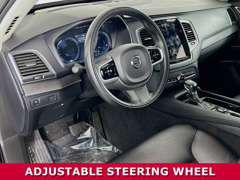 Used 2020 Volvo XC90 T6 Momentum image 7