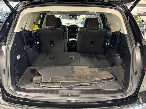 Used 2023 Subaru Ascent Onyx Edition Limited AWD/4WD image 25
