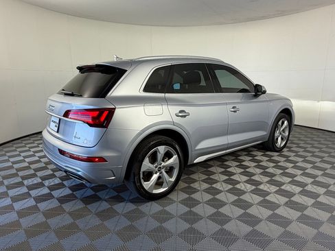 Used 2022 Audi Q5 2.0T Premium Plus w/ Premium Plus Package image 9