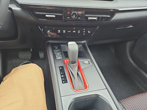 New 2026 Nissan Kicks SR w/ Cold Weather Package image 22