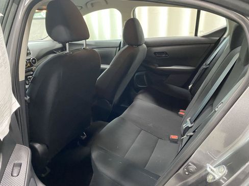 Used 2024 Nissan Sentra S FWD image 15