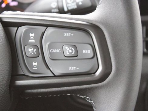 New 2026 Jeep Gladiator Sport image 15