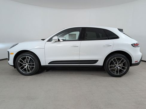New 2026 Porsche Macan AWD/4WD image 2