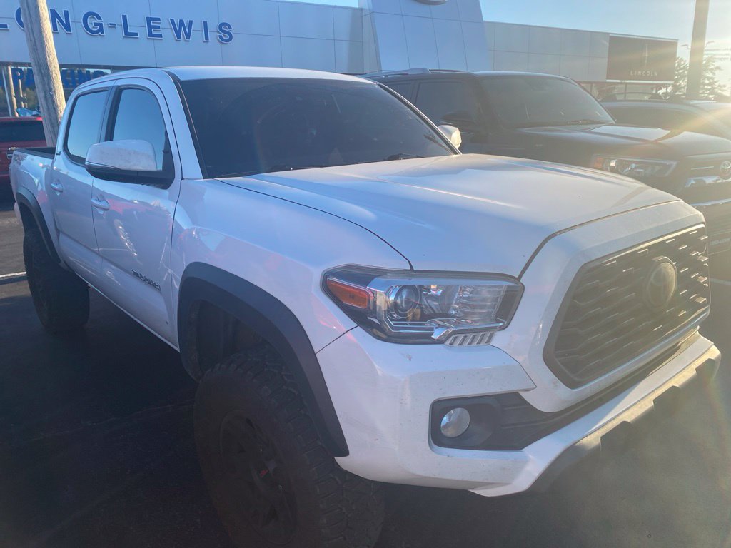 Used 2020 Toyota Tacoma TRD Off-Road w/ Technology Package AWD/4WD image 1