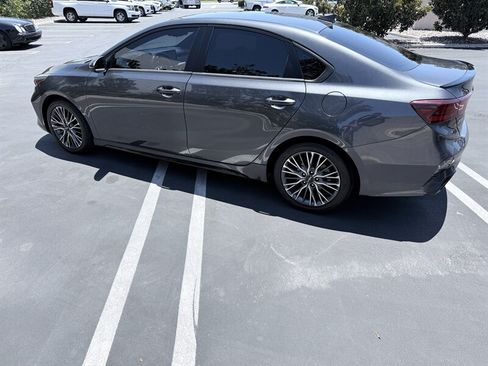 Used 2023 Kia Forte GT-Line FWD image 10