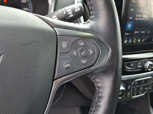 Used 2022 Chevrolet Traverse LT w/ Midnight/Sport Edition image 26