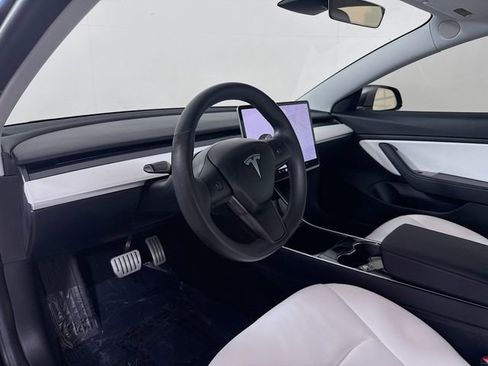 Used 2018 Tesla Model 3 Performance AWD/4WD image 9