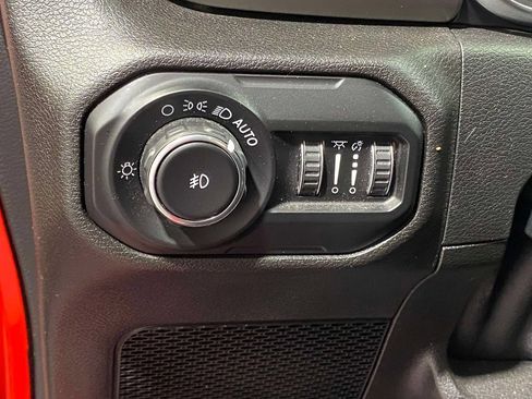Used 2019 Jeep Wrangler Unlimited Sport S AWD/4WD image 20