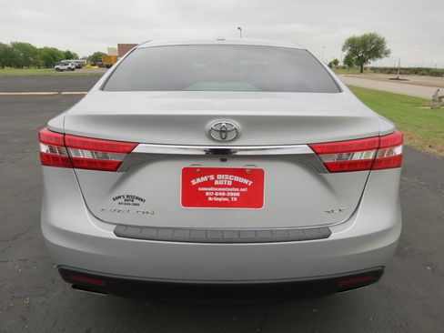 Used 2013 Toyota Avalon XLE Touring image 8