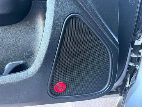 Used 2014 Chrysler 300 S w/ Luxury Group image 29