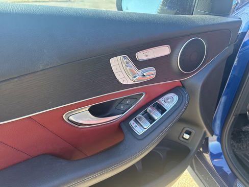 Used 2021 Mercedes-Benz GLC 300 image 8