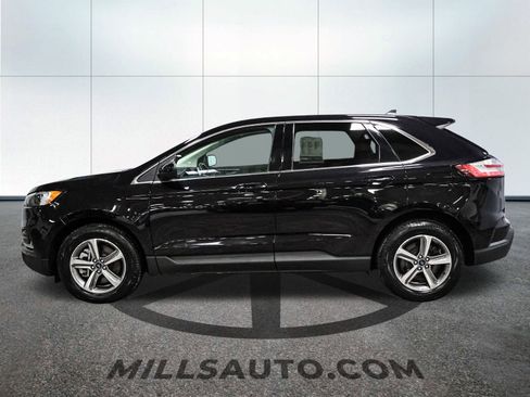 Certified 2022 Ford Edge SEL w/ Convenience Package image 3