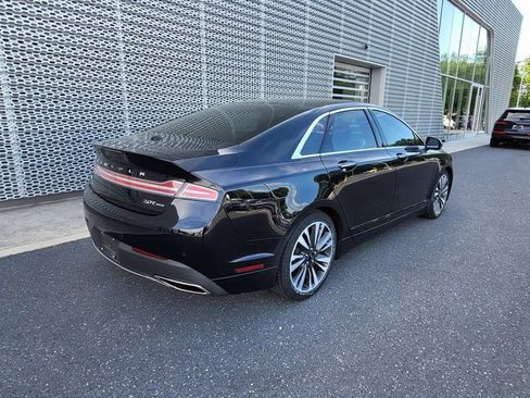 Used 2017 Lincoln MKZ Reserve w/ Climate Package AWD/4WD image 3