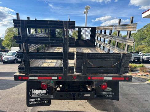 Used 2015 Ford F550 4x4 Regular Cab Super Duty image 9