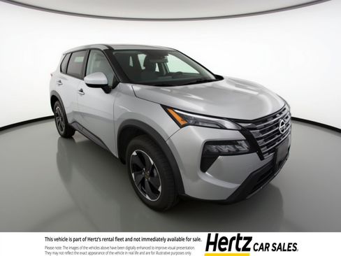 Used 2025 Nissan Rogue SV FWD image 1