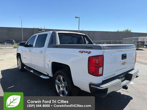 Used 2017 Chevrolet Silverado 1500 LT w/ High Desert Package AWD/4WD image 8