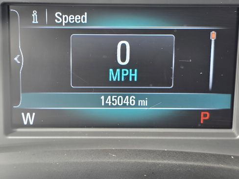 Used 2019 Buick Enclave Essence image 30