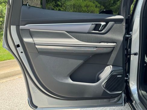 New 2025 Buick Enclave Sport Touring w/ Super Cruise Package image 20