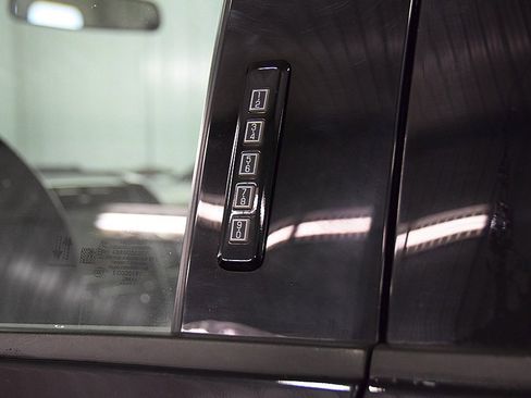 Used 2021 Ford F250 XLT w/ XLT Value Package image 14