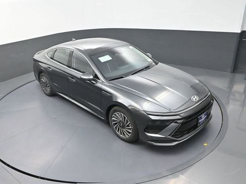 New 2026 Hyundai Sonata SEL FWD image 24