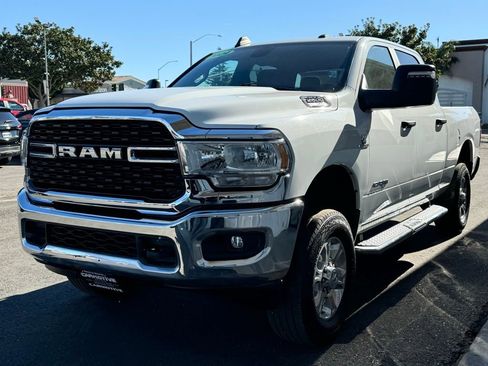 Used 2024 RAM 2500 Big Horn image 9