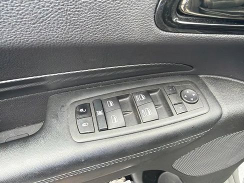 Used 2022 Dodge Durango GT w/ Blacktop Package RWD image 22