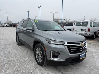 Used 2023 Chevrolet Traverse LT video 2