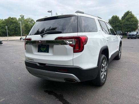Used 2023 GMC Acadia SLE w/ Driver Convenience Package FWD image 5