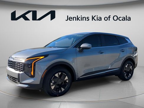 New 2026 Kia Sportage LX image 7