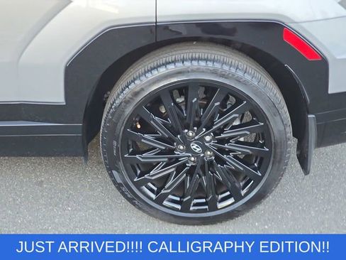 Used 2024 Hyundai Santa Fe Calligraphy AWD/4WD image 38