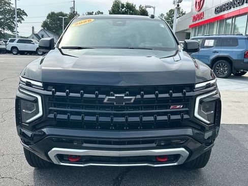 Used 2026 Chevrolet Tahoe Z71 w/ Z71 Off-Road Package AWD/4WD image 9