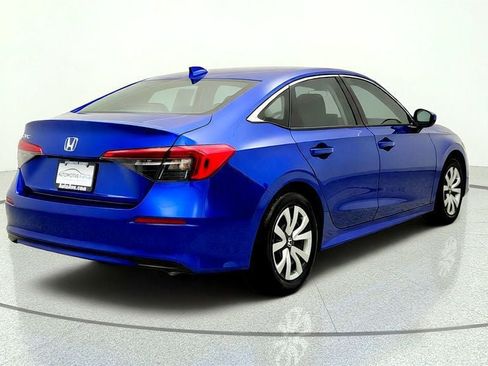 Used 2023 Honda Civic LX image 5
