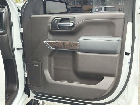 Used 2021 GMC Sierra 1500 Denali w/ Driver Alert Package II image 33