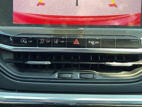 Used 2023 Jeep Compass Limited image 47