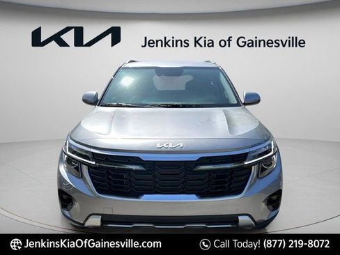 New 2026 Kia Seltos EX FWD image 7