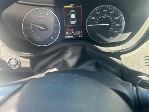 Used 2021 Subaru Crosstrek 2.5i Limited w/ Moonroof Package 2 AWD/4WD image 8