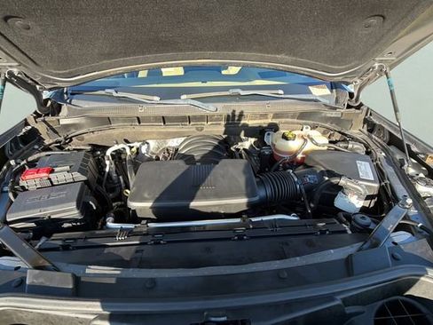 Used 2021 Chevrolet Tahoe Premier w/ Premium Package image 38