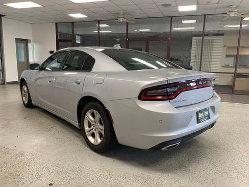 Used 2023 Dodge Charger SXT RWD image 3